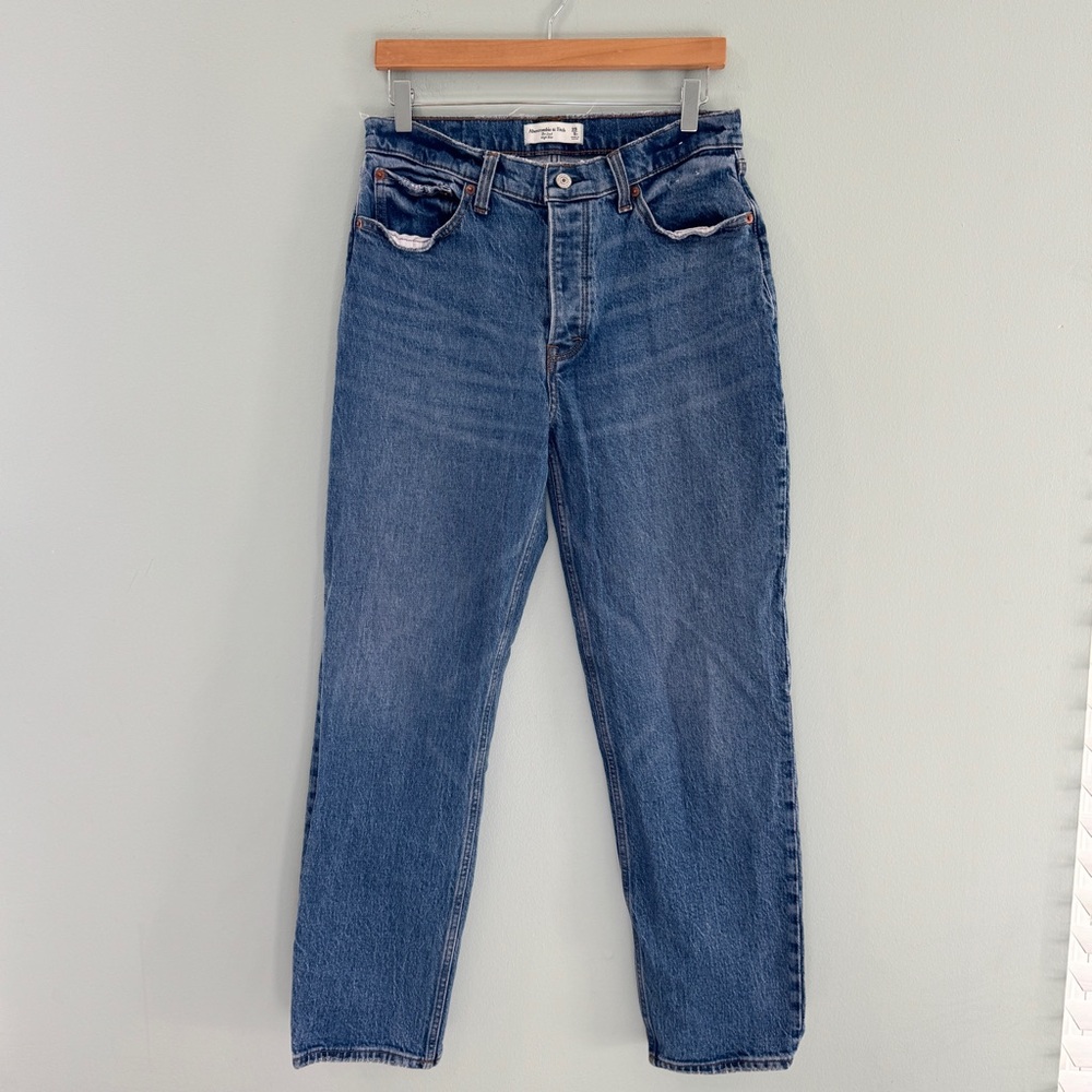 Abercrombie The Dad High Rise Jeans Dark Wash